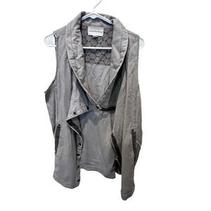 Anthropologie Marrakech Tombolo Longline Sleeveless
Lyocell Snap Vest Size Large